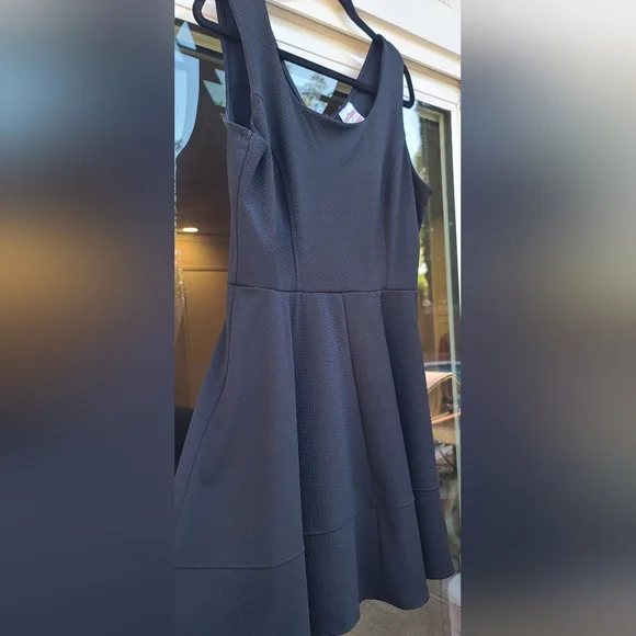 Kiki La'Rue Little Black Dress Textured Fit-and-Flare – Size 2XL - Picture 5 of 15